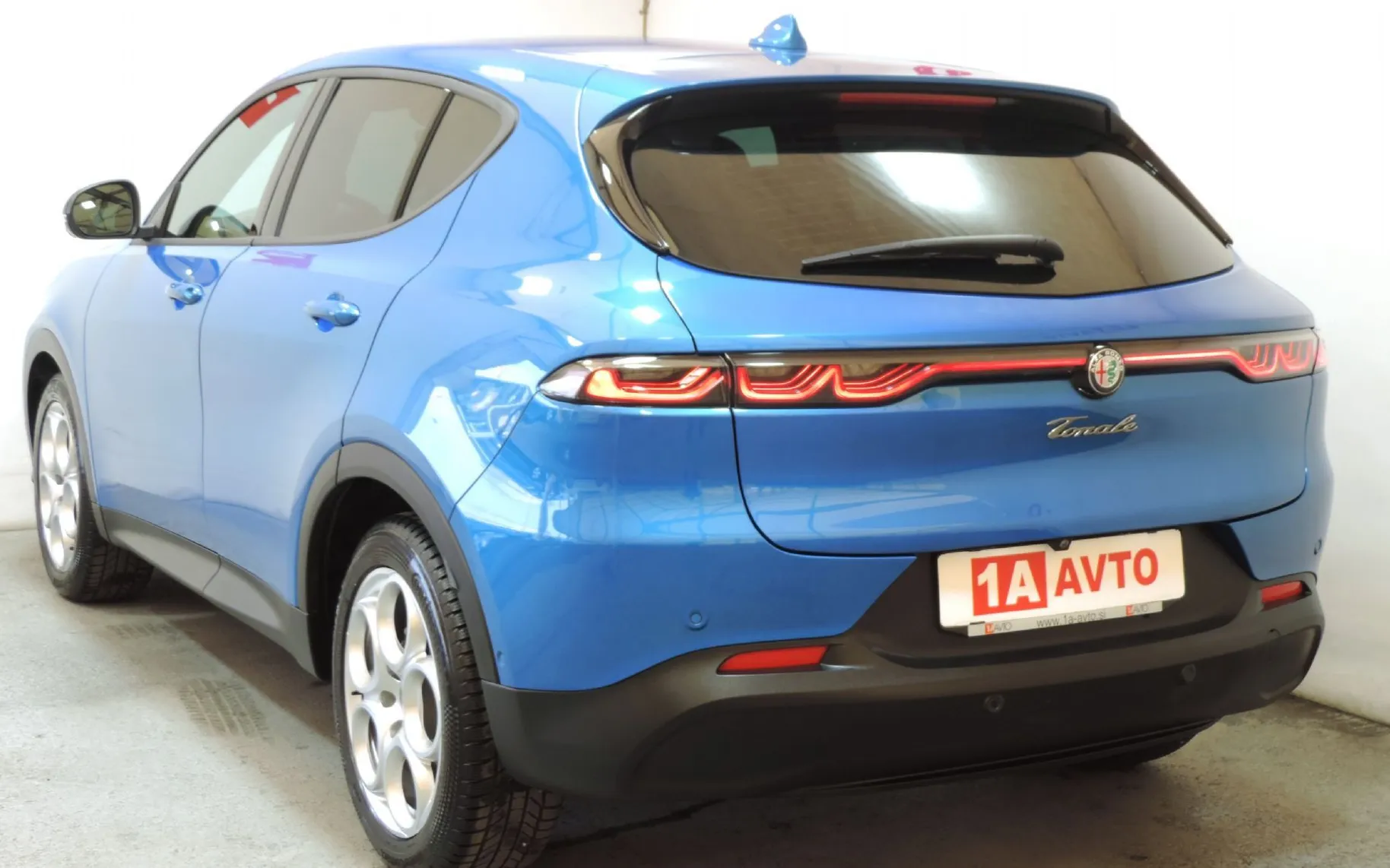 Zunanja slika - Alfa Romeo Tonale - 1.5 Hybrid DCT7 130 Sprint 360 KAMERE-USNJE-LED…. - 7