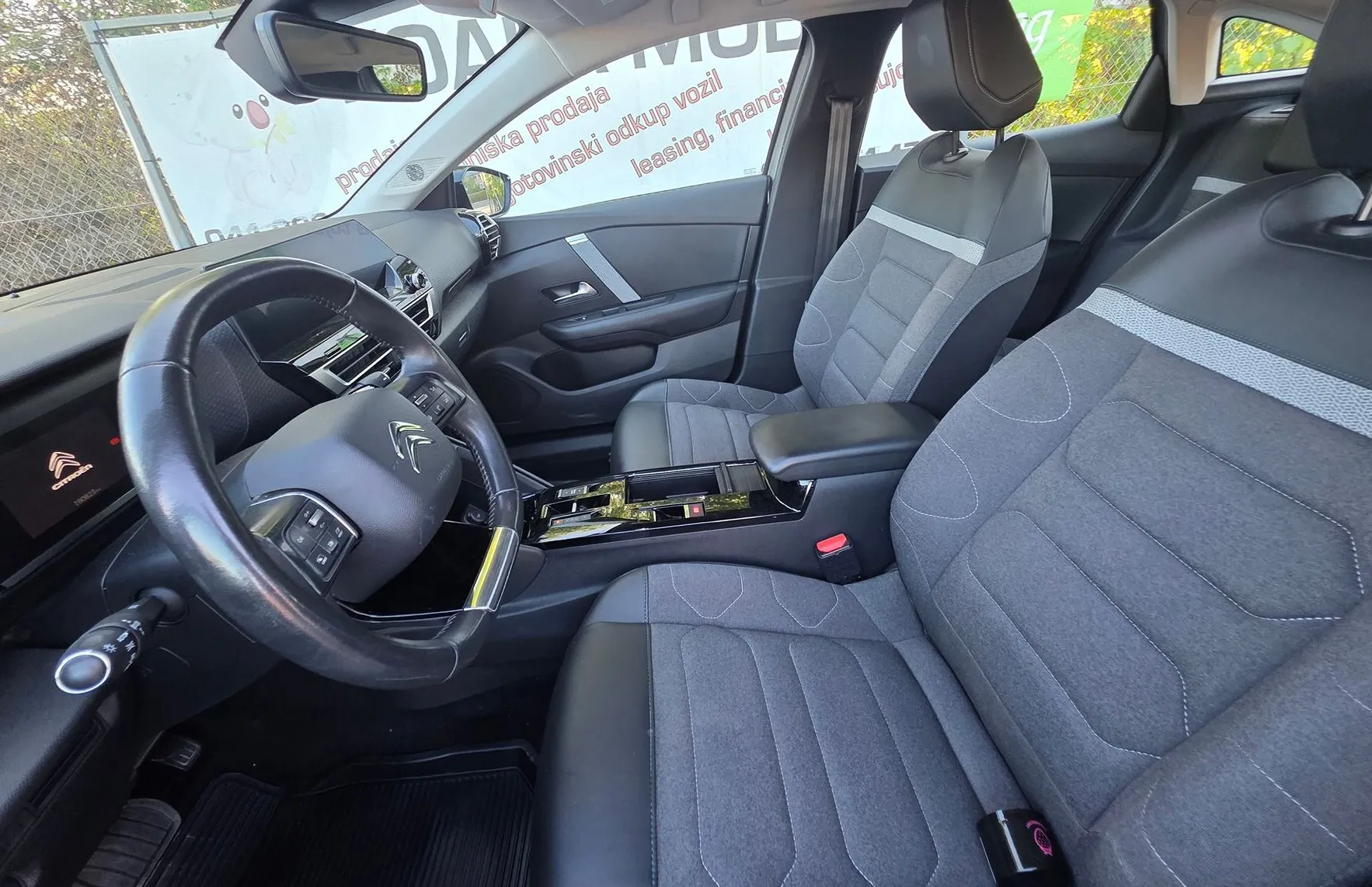 Zunanja slika - Citroën C4 - 1.5 BLUEHDi 130 SHINE AVT. LED-KAMERA-VIRTUAL-ALU - 12