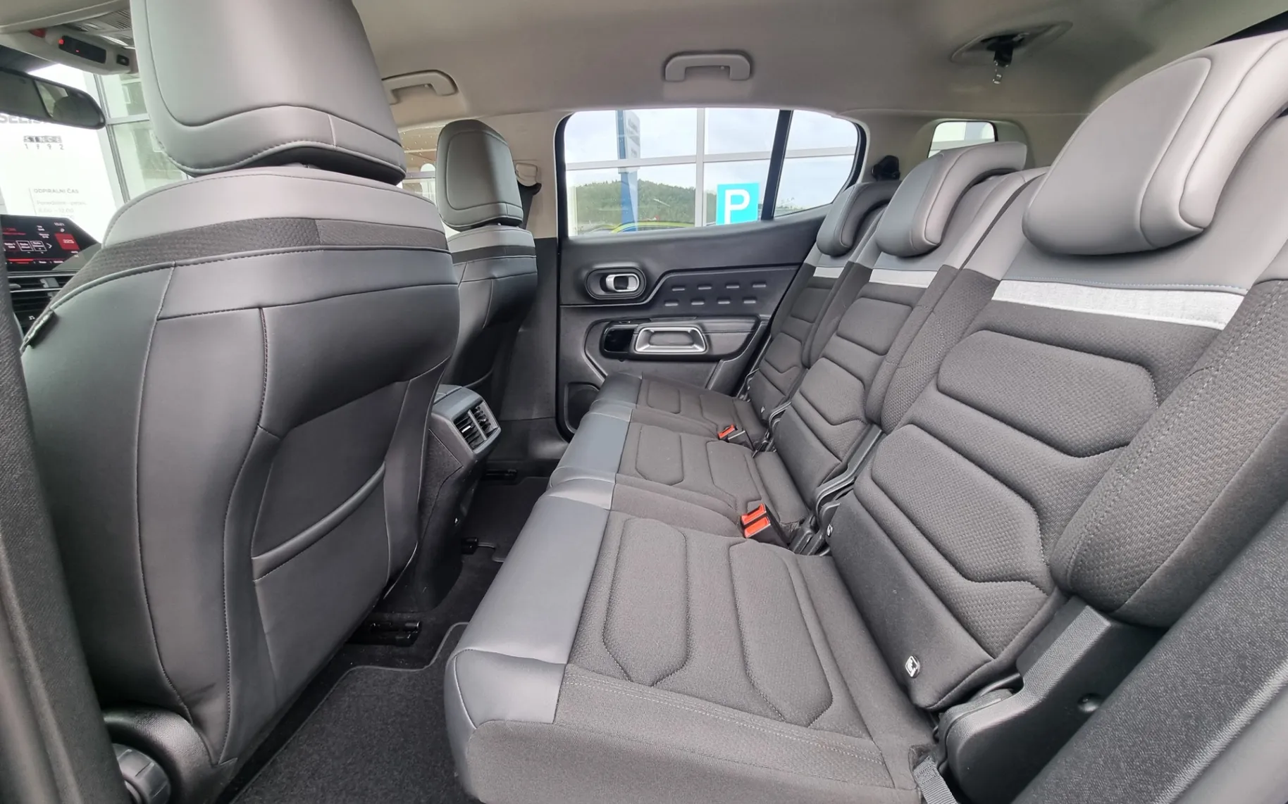 Zunanja slika - Citroën C5 - Aircross 1.2 PureTech 130 Feel - AVTOMATIK - TOP OPREMA - 9