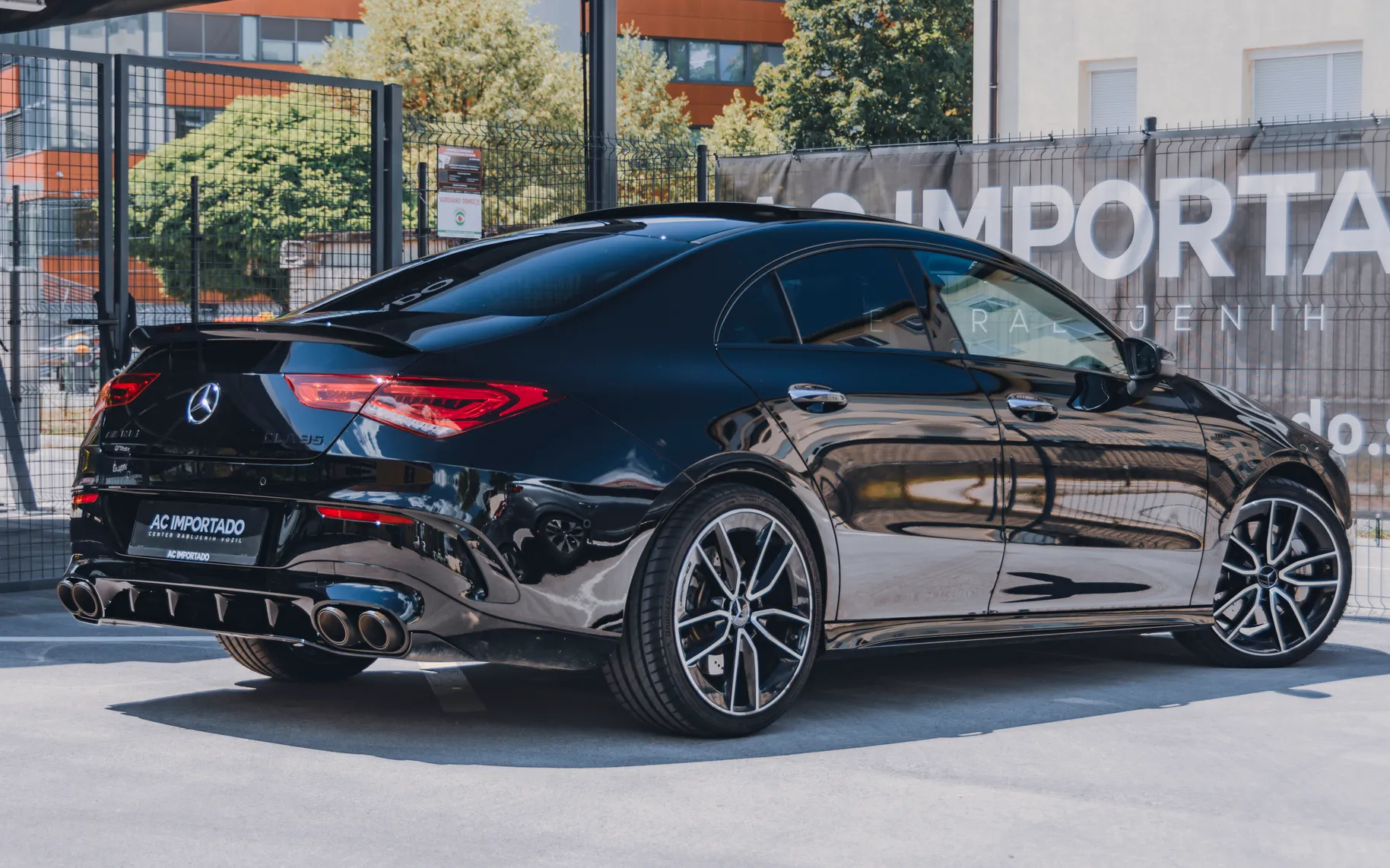 Zunanja slika - Mercedes-Benz CLA-Razred - CLA 35 AMG 4MATIC Akrapovič-NIGHT-ACC-SLOVENSKI - 5