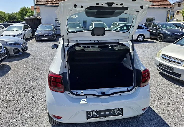 Zunanja slika - Dacia Sandero - 1.0 74KM - servisna potrjena - veliki servis OK - 10