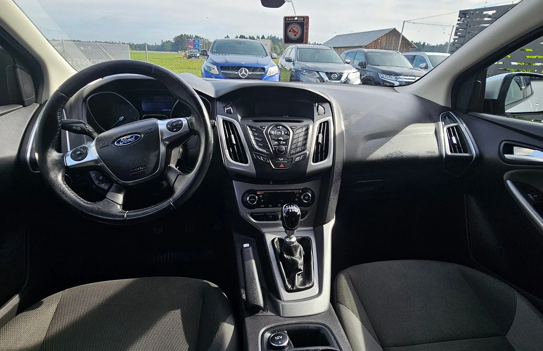 Zunanja slika - Ford Focus - 1.6 TDCi.Trend ECOnetic-VINJETA-ZIM.GUME DARILO - 12