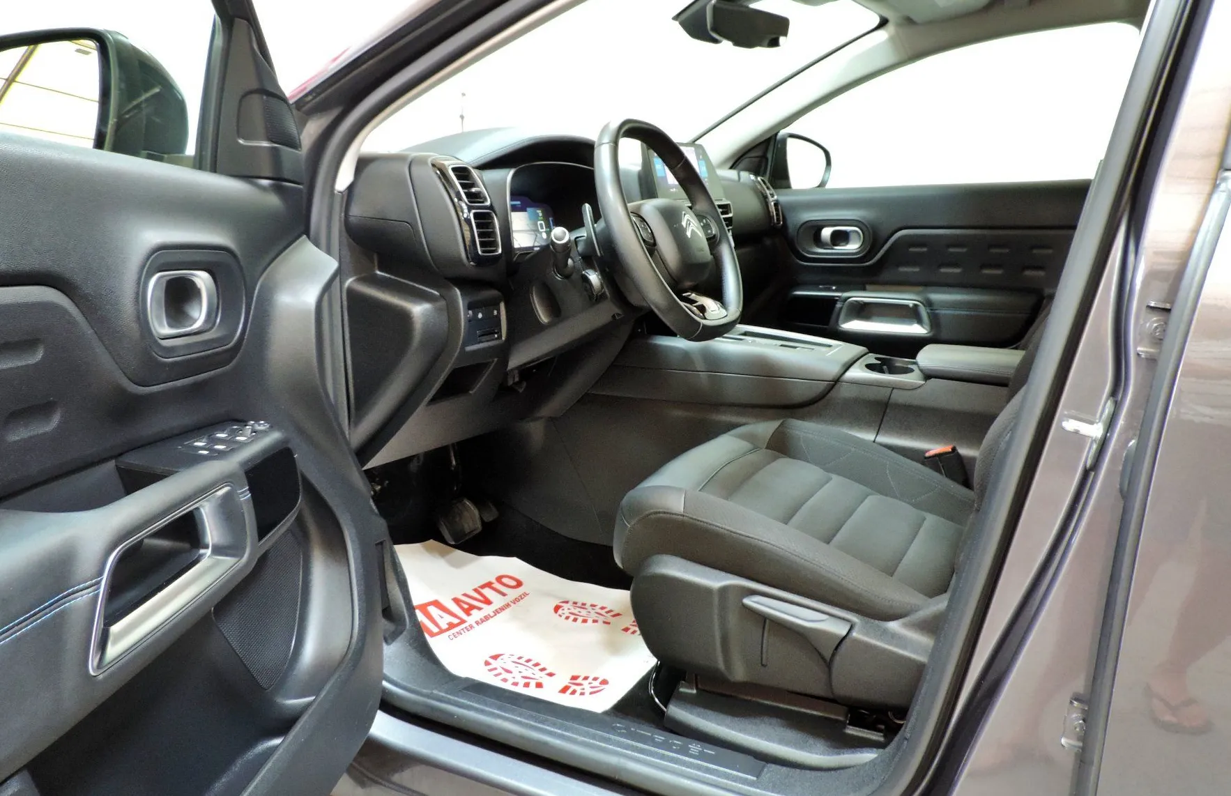 Zunanja slika - Citroën C5 Aircross - Hybrid 225 Avt. LED-KAMERA-KEYLESS - 9