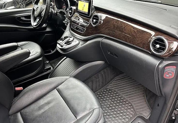 Zunanja slika - Mercedes-Benz V-Razred - V 250 d AVANTGARDE dolgi KAMERA - USNJE - DDV N1 - 11