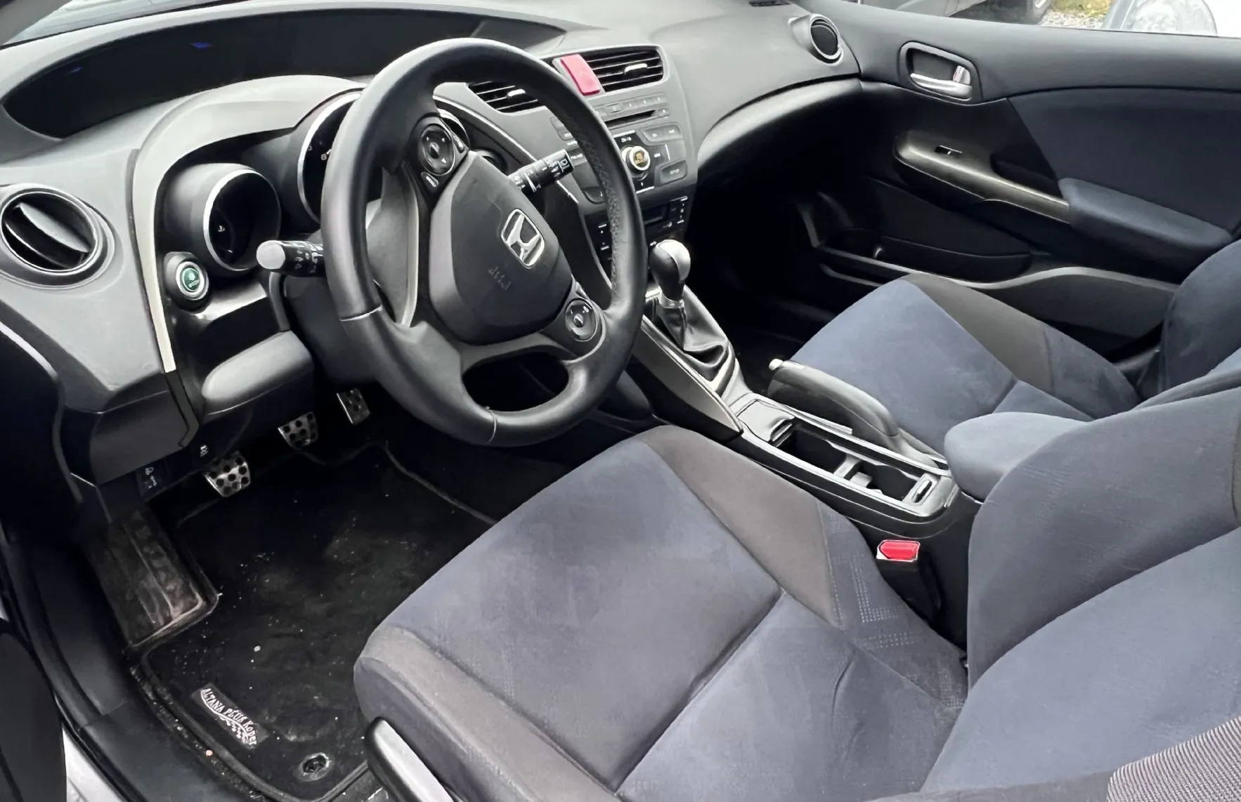 Zunanja slika - Honda Civic - 1.4 i-VTEC+ALU+R. KAMERA+TEMP - 7