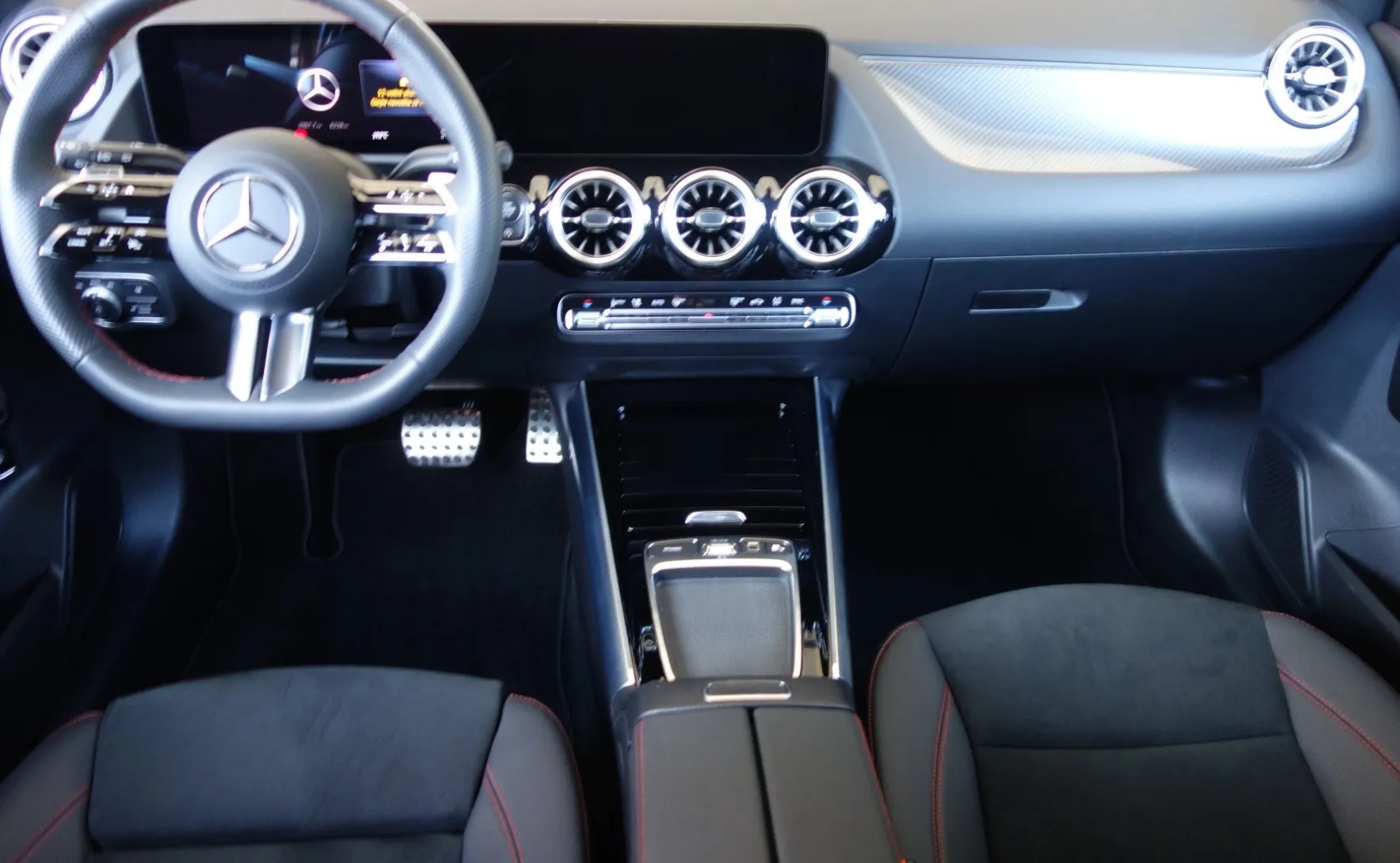 Zunanja slika - Mercedes-Benz GLA-Razred - GLA 200 d AMG Line Avt. - 4