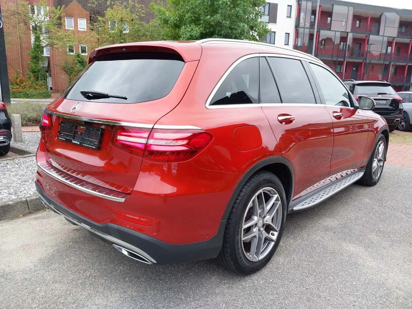 Zunanja slika - Mercedes-Benz GLC-Razred - 220 d 4MATIC AMG Line Avt.NEMŠKI.KAMERA.PANORAMA - 18