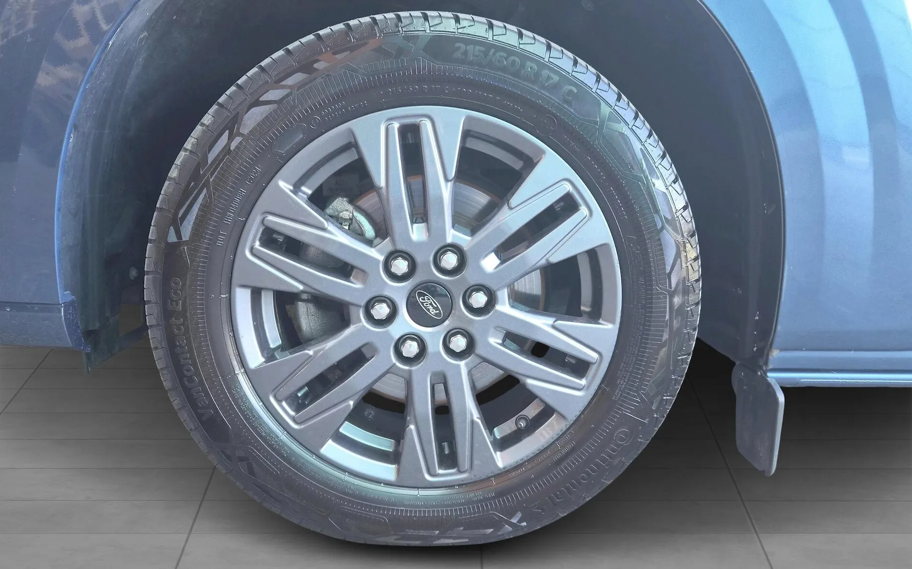 Zunanja slika - Ford Tourneo Custom - 2.0 TDCi L2H1 Titanium Avt8-1+7-SLO-LED-RADAR-LINE - 13