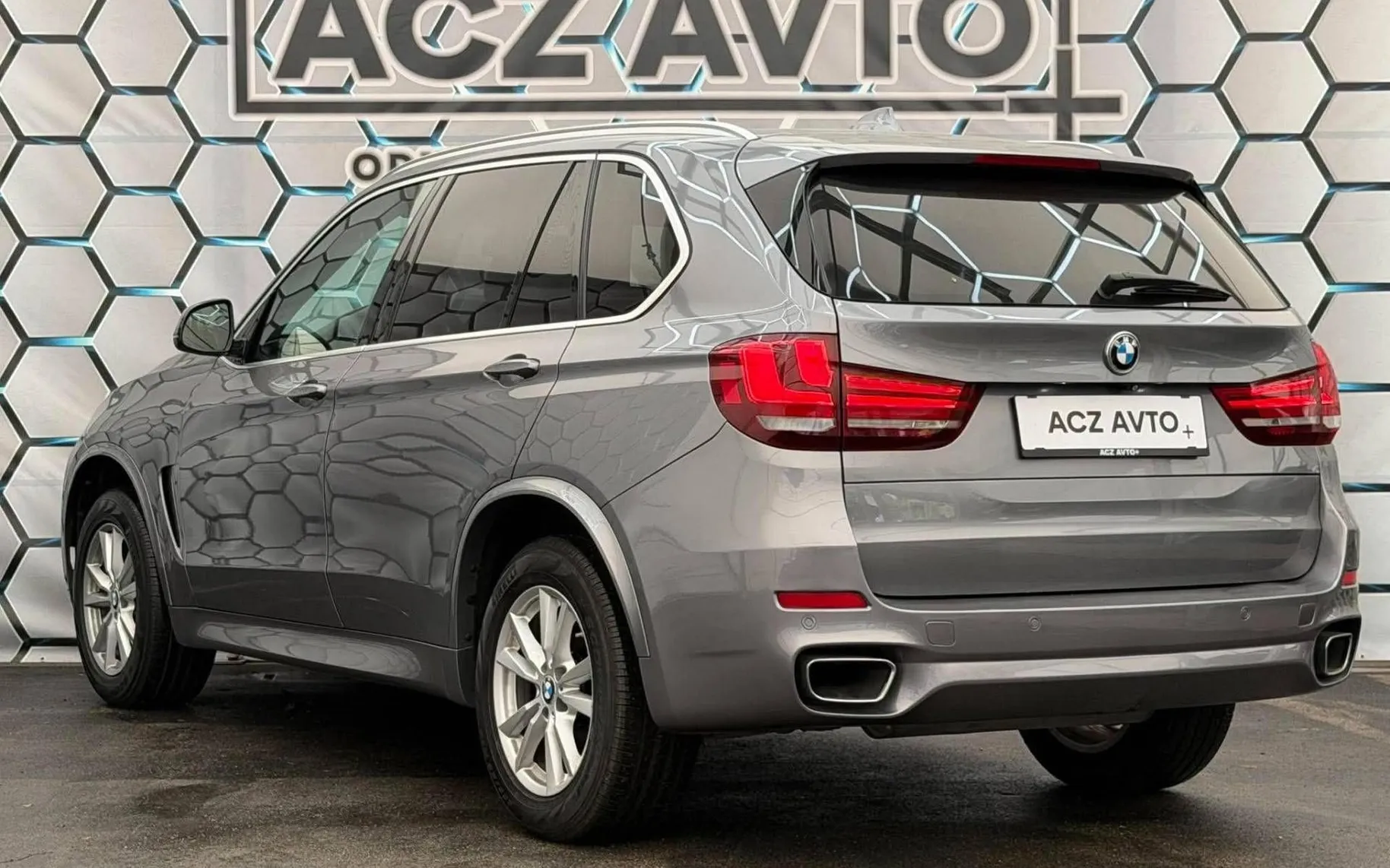 Zunanja slika - BMW serija X5: - 3.0XD•AUT•M PAKET•PANO•FUL LED•MRTVI KOTI•KAMERA• - 6