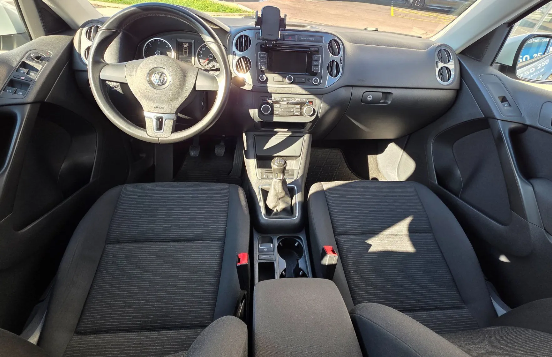 Zunanja slika - Volkswagen Tiguan - 2.0 TDI BMT Trend Fun. SLO POREKLO - 6