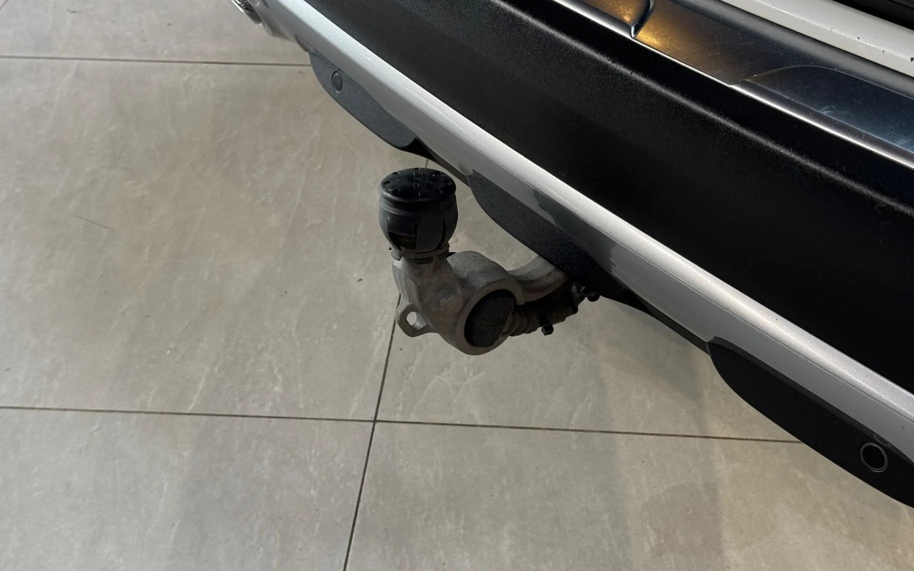 Notranja slika - Mercedes-Benz E-Razred - E400d 4MATIC-All Terrain-ZRACNO-PANO-WIDESCREEN... - 11