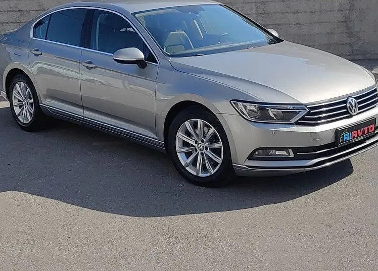 Zunanja slika - Volkswagen Passat - LIMUZ-2.0TDI-150KM-HIGHLINE-VIRTUAL-KAMERA-ACC-17C - 8
