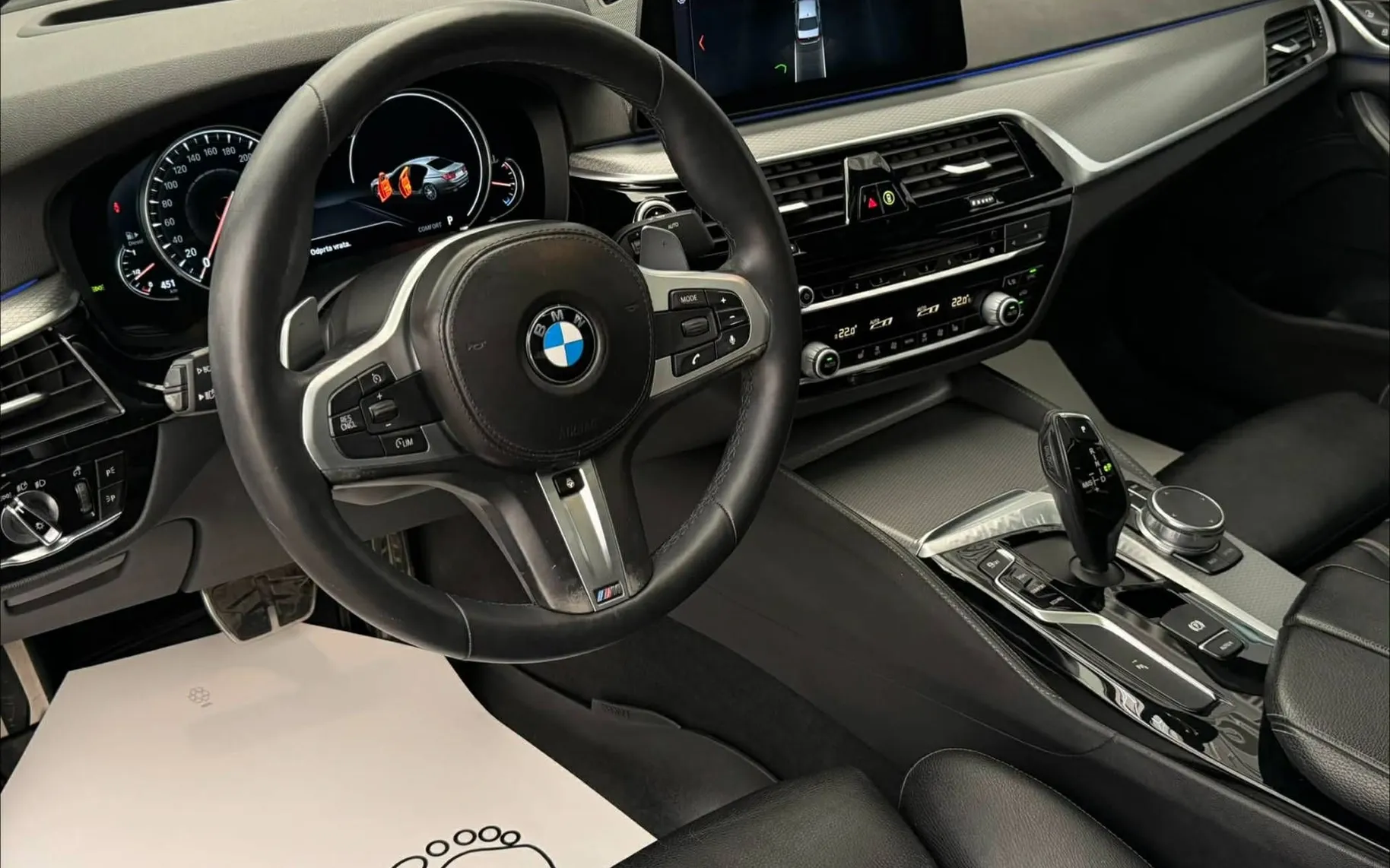 Notranja slika - BMW serija 5: - 520XD•AUT•M PAKET•ŠIBEDAH•XENON+LED•VIRTUAL•NAVI• - 8
