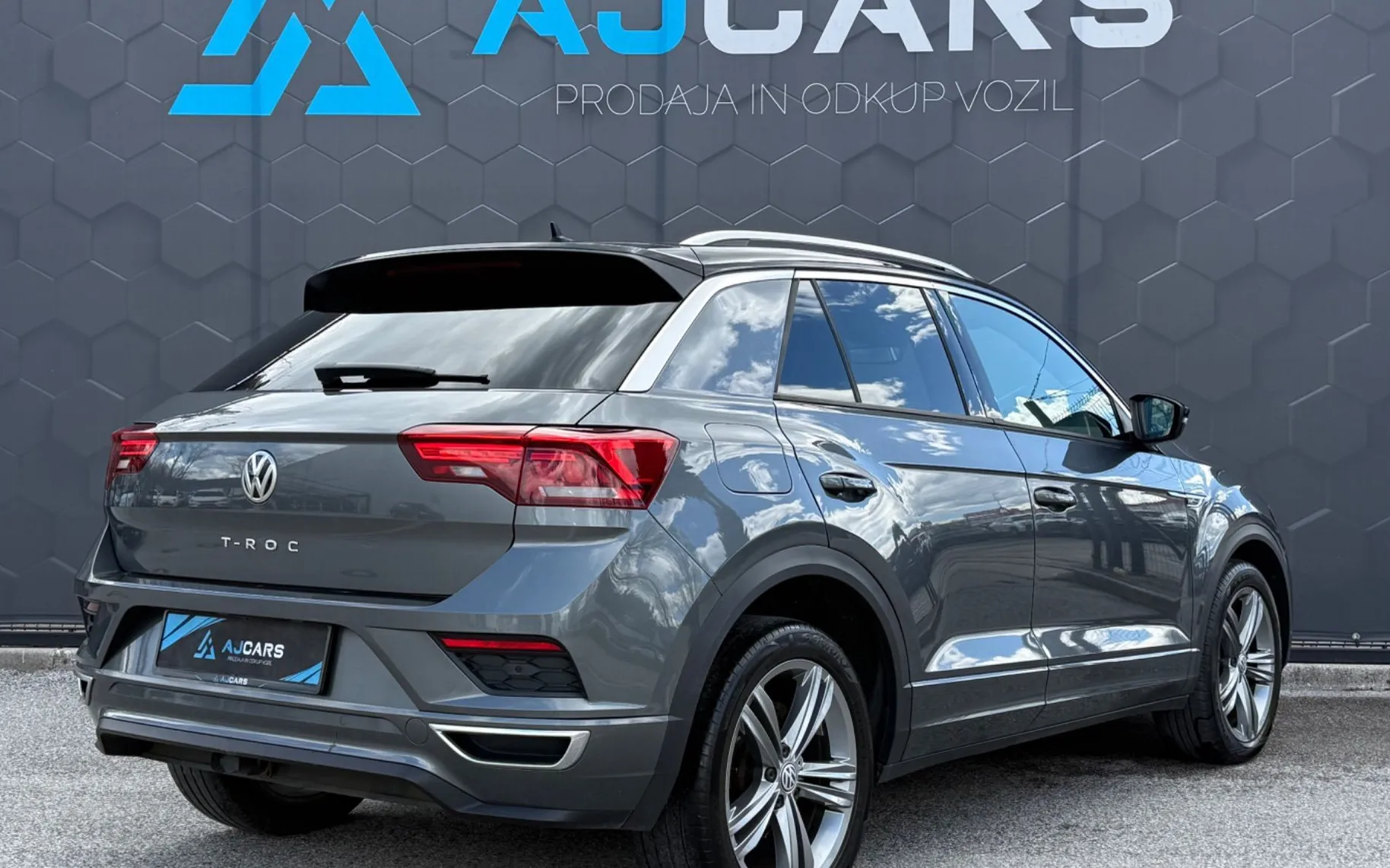 Zunanja slika - VW T-Roc - 2.0 TDI Dsg IQ Drive-2xRLine-Full led-Virtual-F1.. - 7