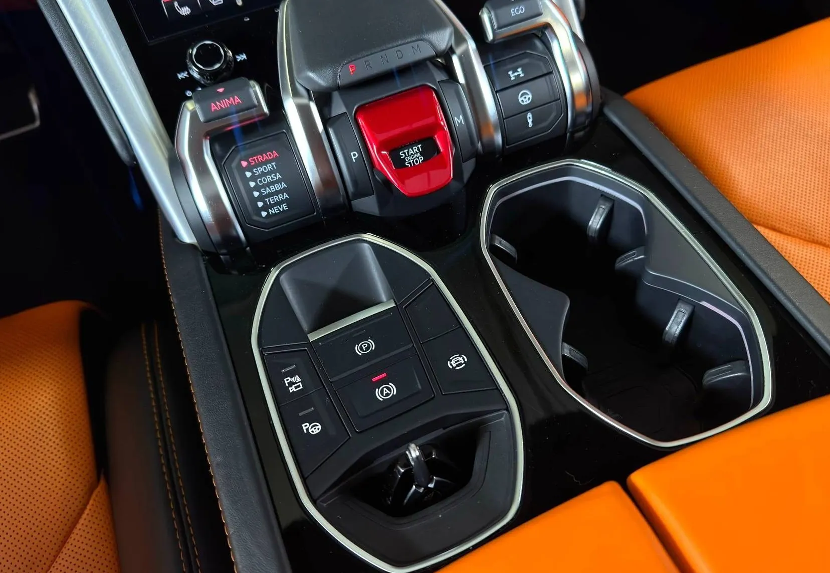 Zunanja slika - Lamborghini Urus - 650KM - PANORAMA - GRET. HLAJ. - KAMERA - HUD ... - 12