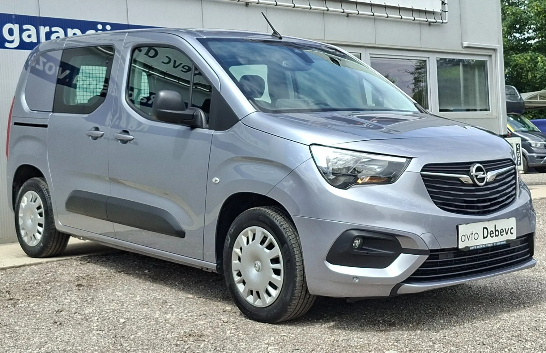 Zunanja slika - Opel Combo - LIFE 1.5 DTH Kamera 360 navigacija gr. volana - 3