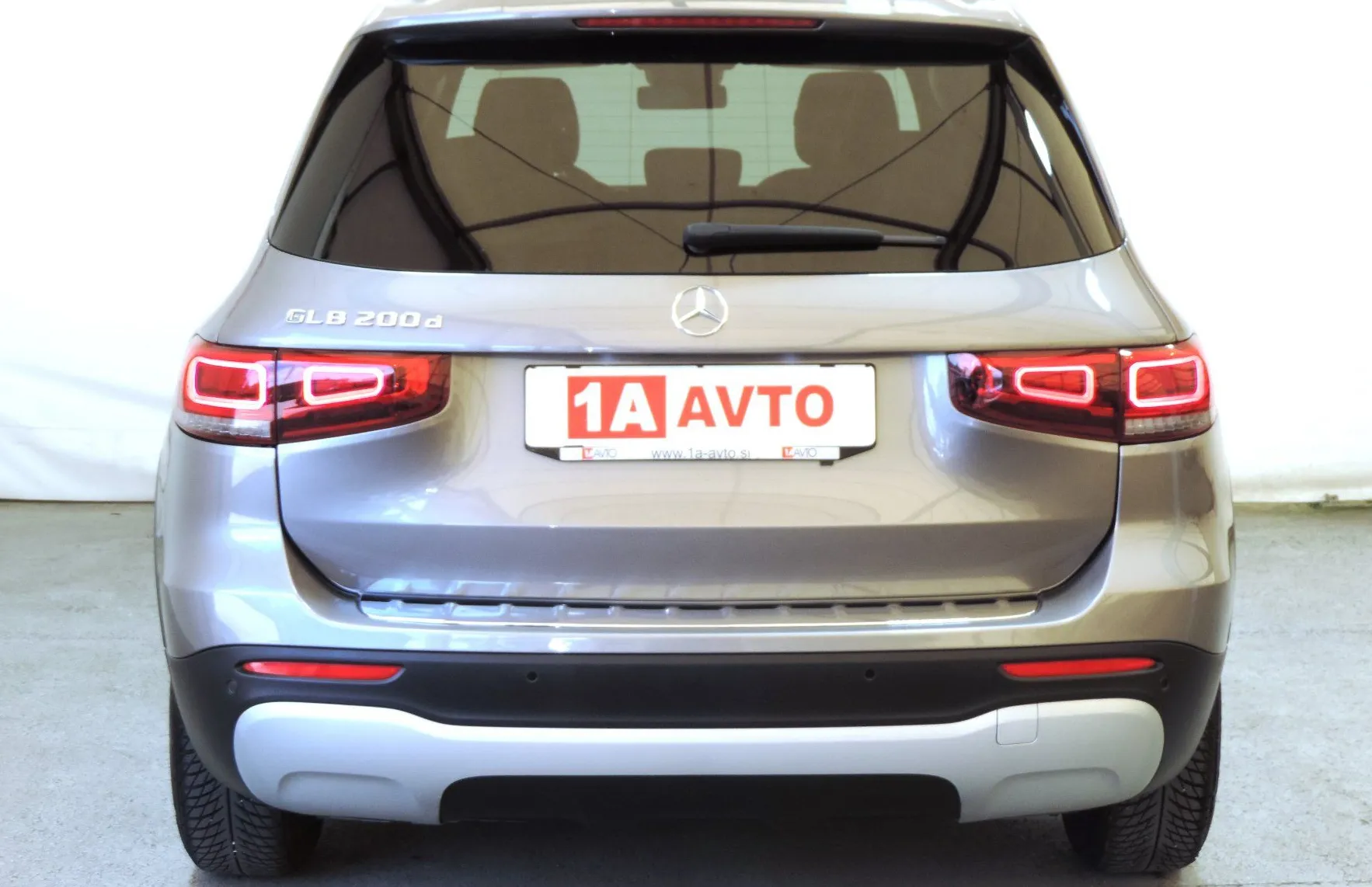 Zunanja slika - Mercedes-Benz GLB-Razred - GLB 200 d  Avt. LED-KAMERA-USNJE - 6