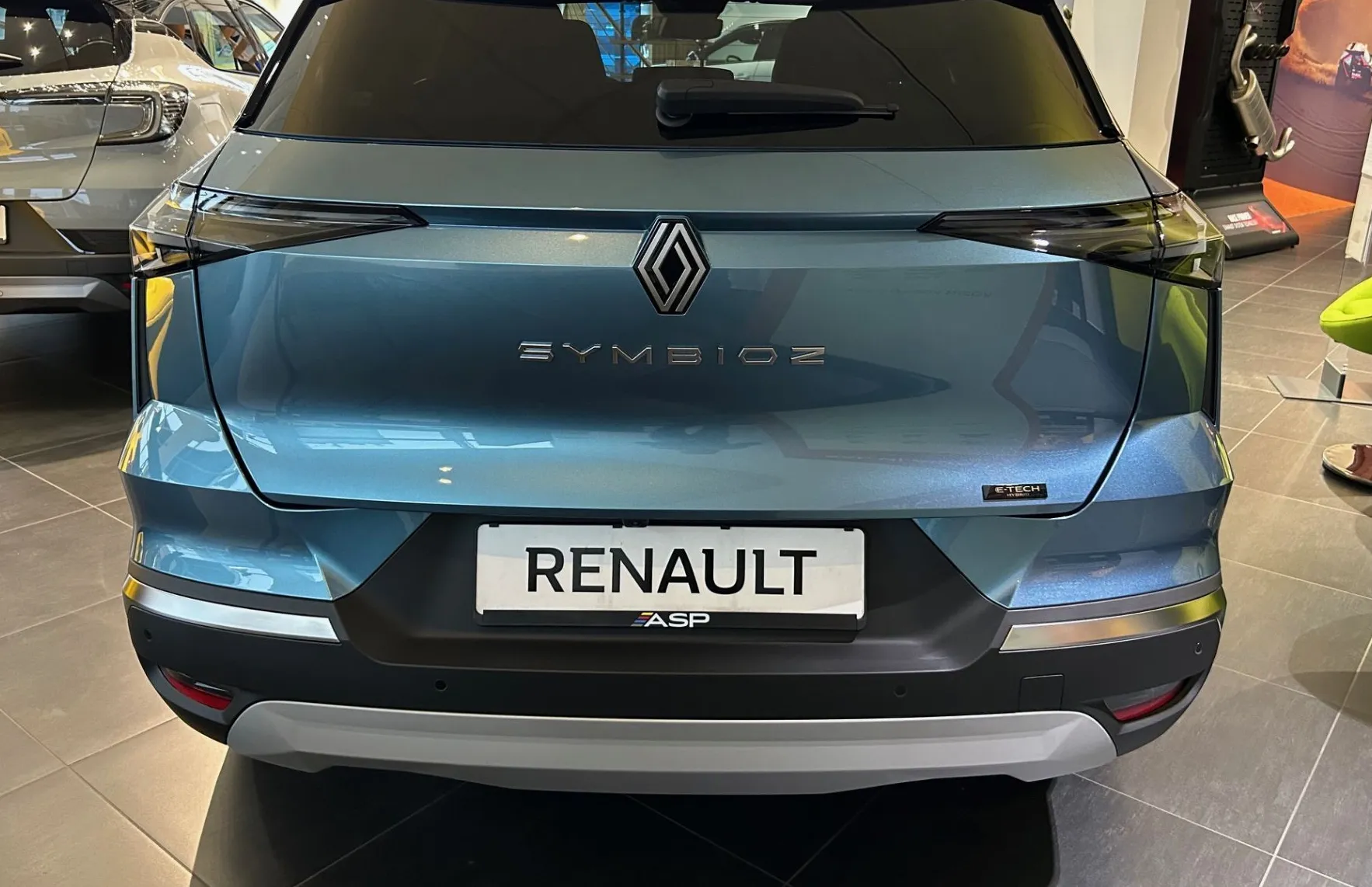 Zunanja slika - Renault Symbioz - E-Tech 160 iconic Avt. NA ZALOGI - 4