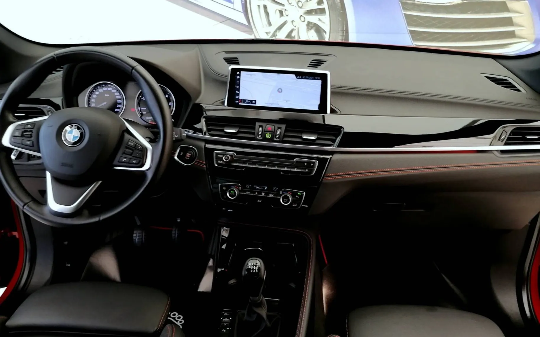 Zunanja slika - BMW serija X1: - sDrive16d Sport Line FULL LED ATRAKTIVEN-KOT-NOV - 6