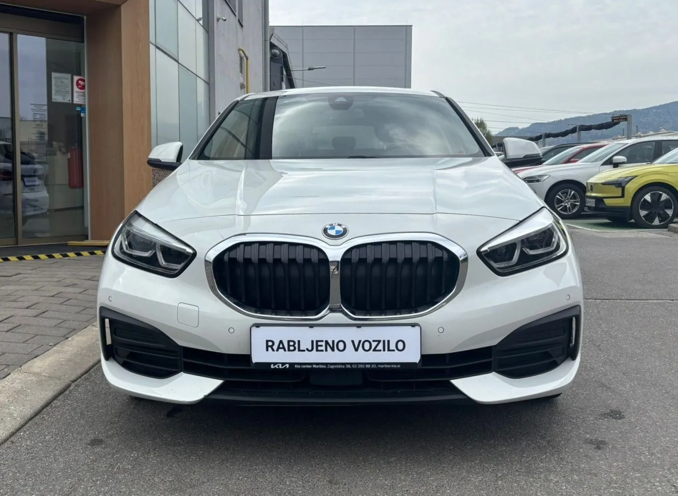 Zunanja slika - BMW Serija 1 - : 118d aut. Sport SLO-1.LAST.-LED... - 2