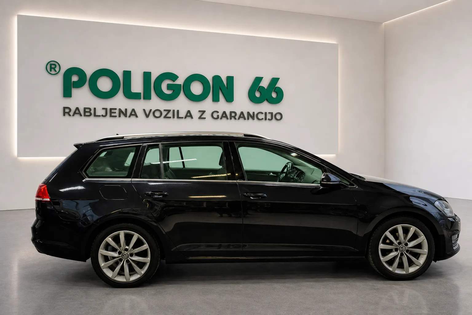 Zunanja slika - Volkswagen Golf Variant - 1.6 TDI Highline-NAVI-ALCANTARA-ALU-PDC-KOT NOV - 3