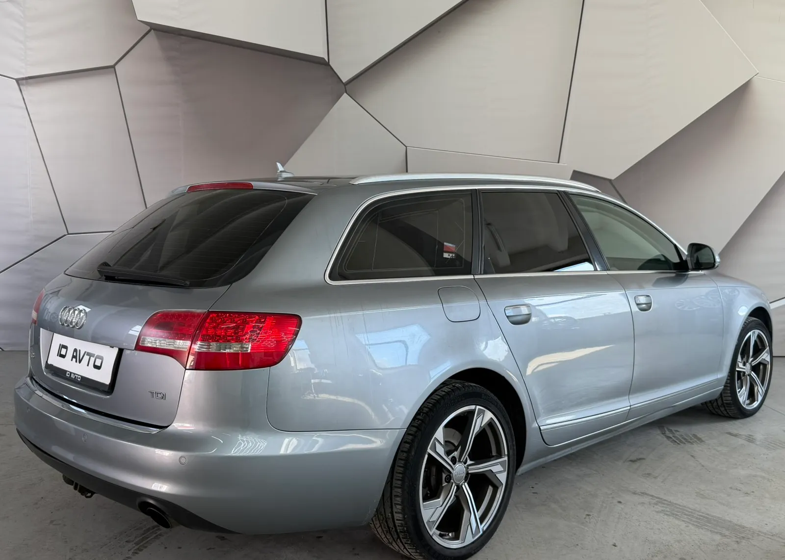 Zunanja slika - Audi A6 - Avant 2,0 TDI DPF - 2