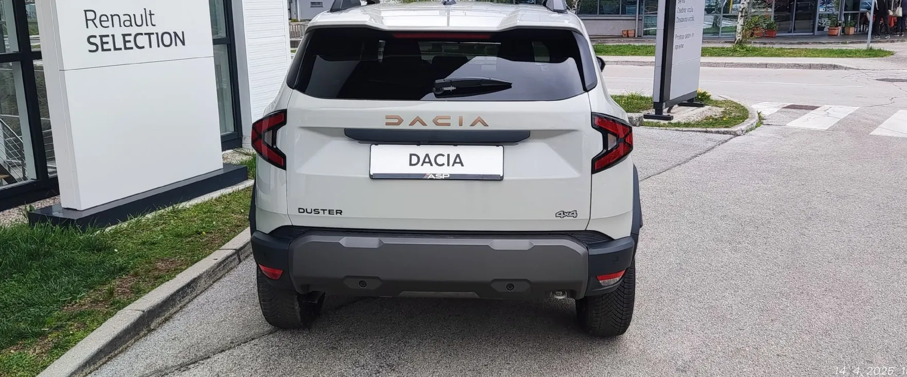Zunanja slika - Dacia Duster - 1.2 TCe 130 4x4 EXTREME - 5