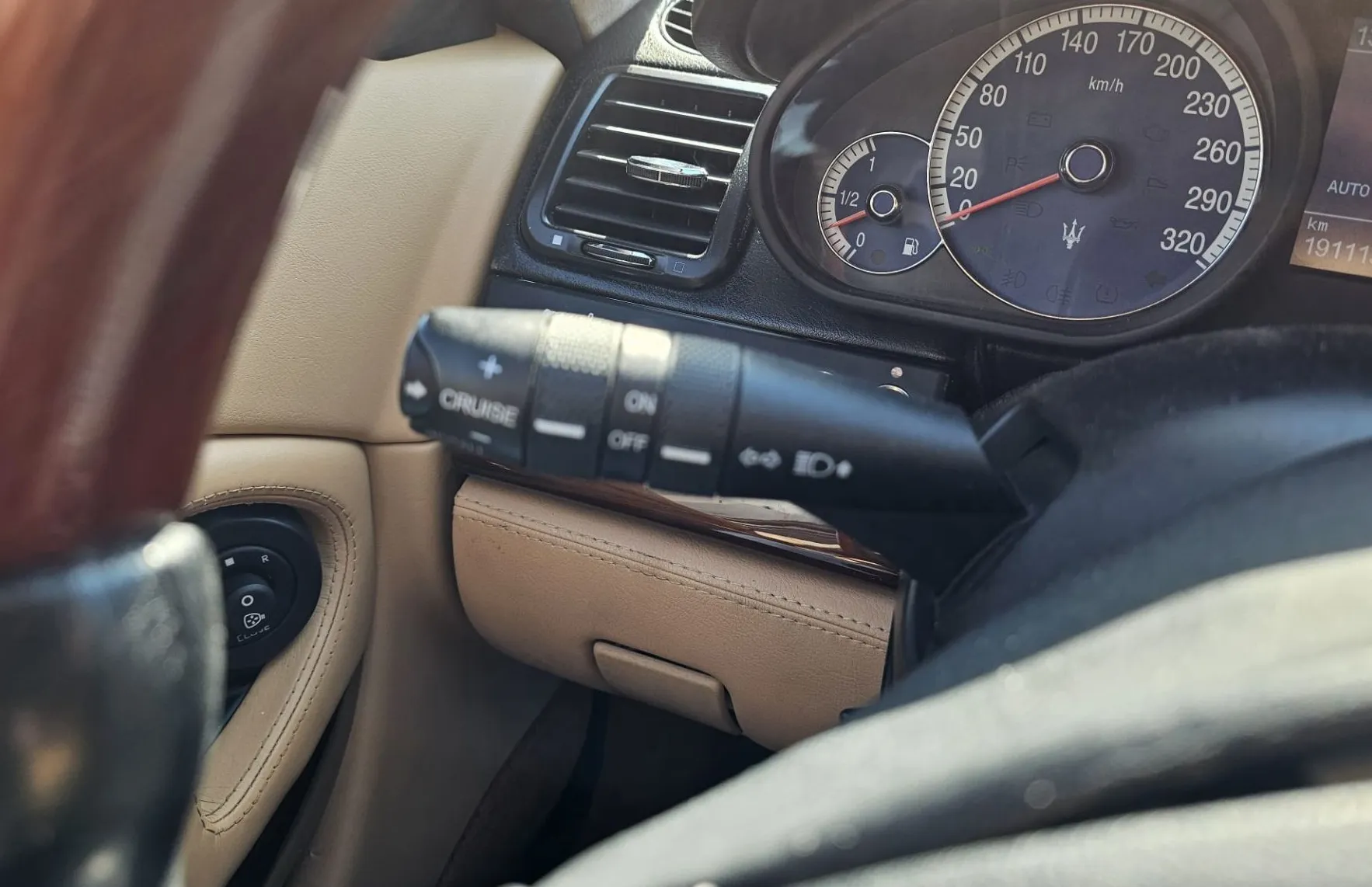 Zunanja slika - Maserati Quattroporte - 4.2 V8 Executive GT - 15