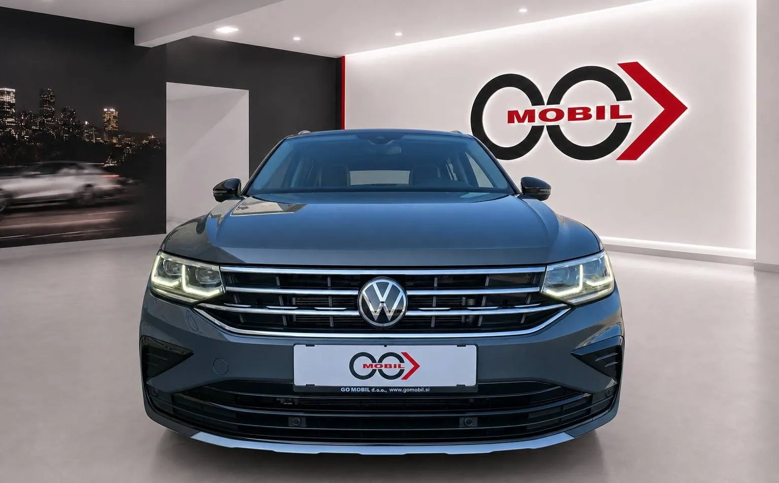 Zunanja slika - Volkswagen Tiguan - Urban Sport 2.0 TDI DSG- Matrix.pano.HarmanK.asist - 2