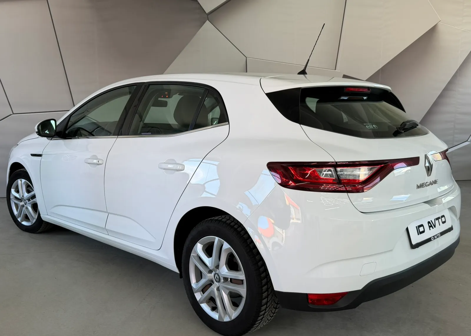 Zunanja slika - Renault Megane - Mégane 1.5 dCi 95 Expression - 3