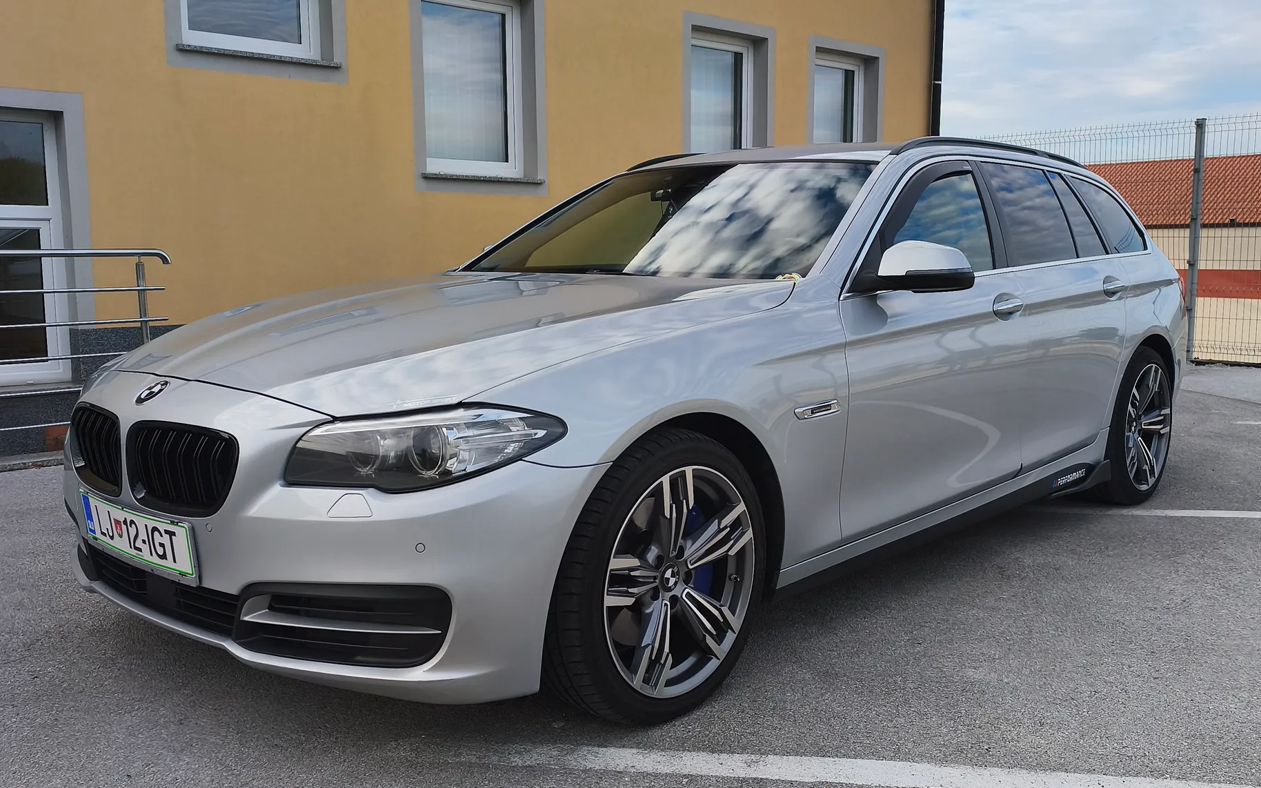 Zunanja slika - BMW Serija 5 - Touring: 530d - 5