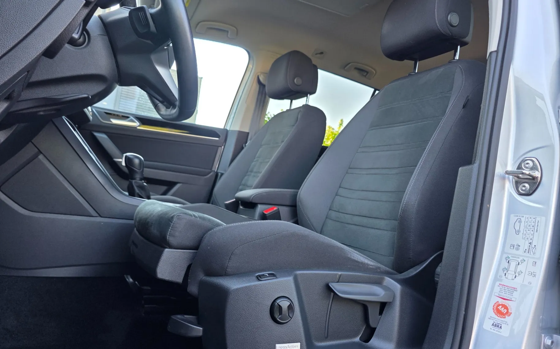 Zunanja slika - Volkswagen Touran - 2.0 DSG - 10