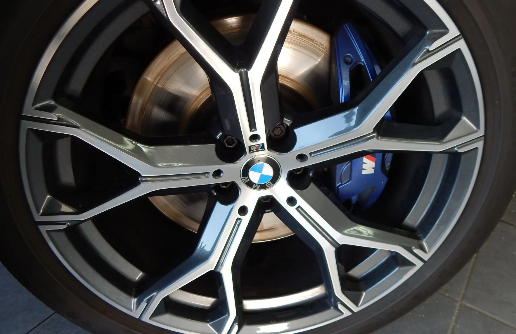 Zunanja slika - BMW X5 - serija :  xDriveM50d Avt.KAMERA.LES.USNJE.NAVI.ACC.KLJUKA - 7