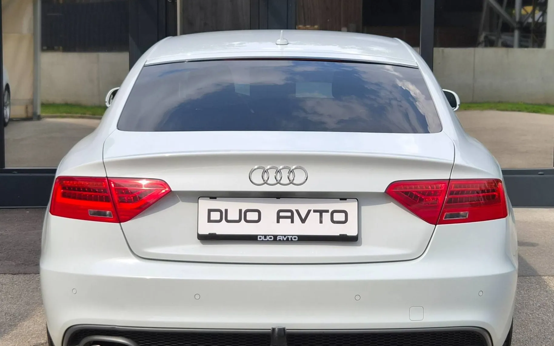Zunanja slika - Audi A5 Sportback - 2.0TDI-AUT.-S LINE-SPORT-2XLED-2XPDC-USNJE-NAVI-F1 - 4