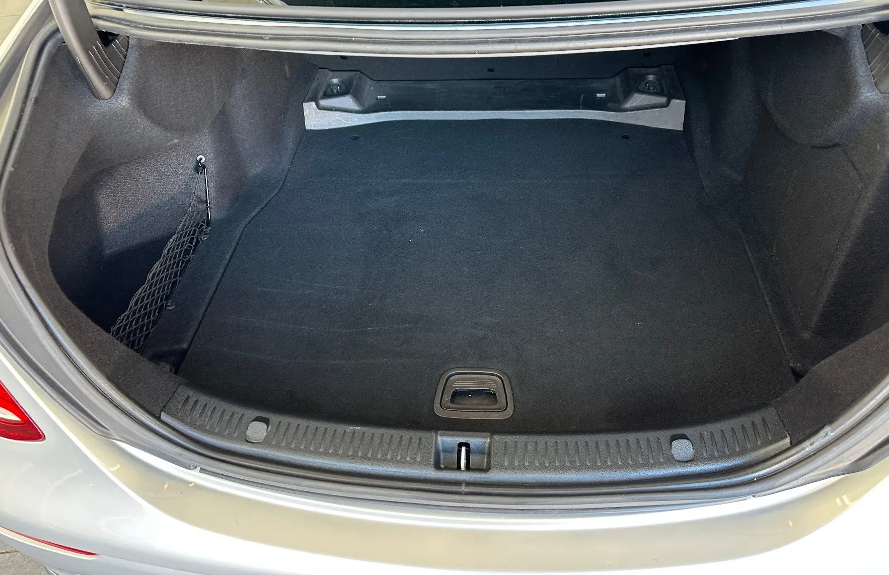 Zunanja slika - Mercedes-Benz E-Razred - E 220 d Avantgarde Avt.KAMERA.NAVI.USNJE.LED - 15