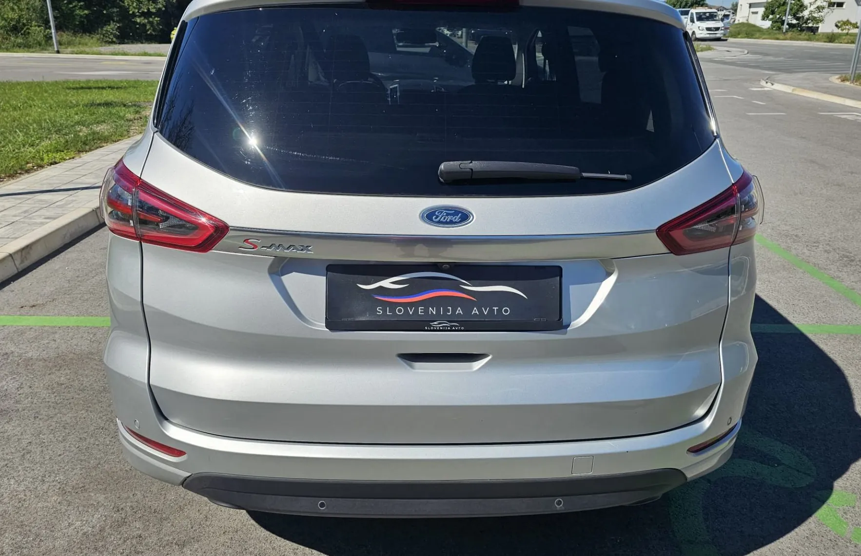 Zunanja slika - Ford S-MAX - 2.0 EcoBlue 150cv S S Auto Titanium|2xPDC+kamera|Keyless - 36