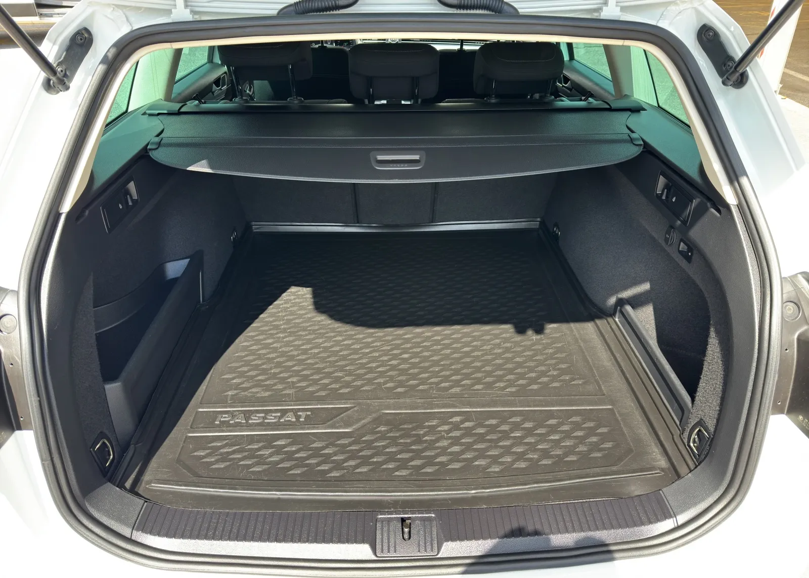 Zunanja slika - Volkswagen Passat - 2,0 TDI BMT Comfortline DSG - 19