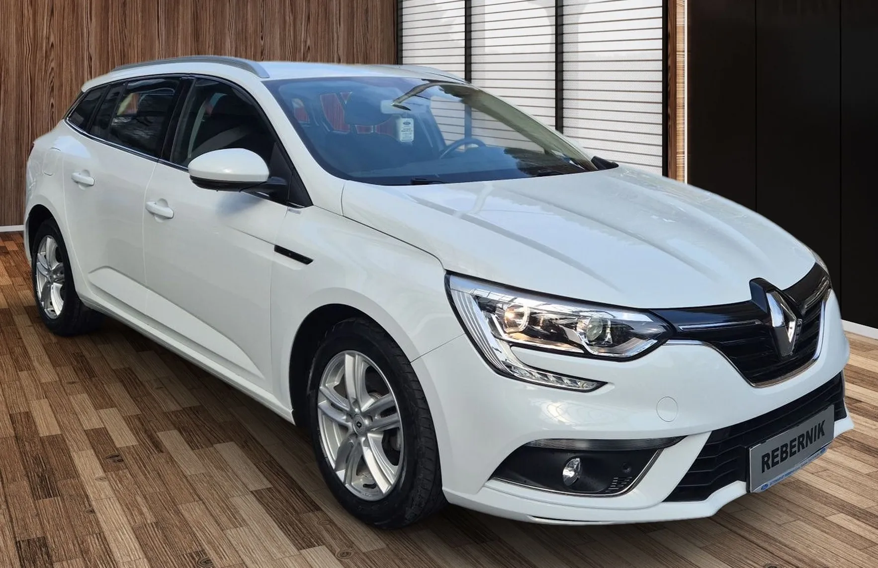Zunanja slika - Renault Mégane - Megane GRANDTOUR dCi 110 BUSINESS-SLO-1.LAST-SAMO 138TKM - 2