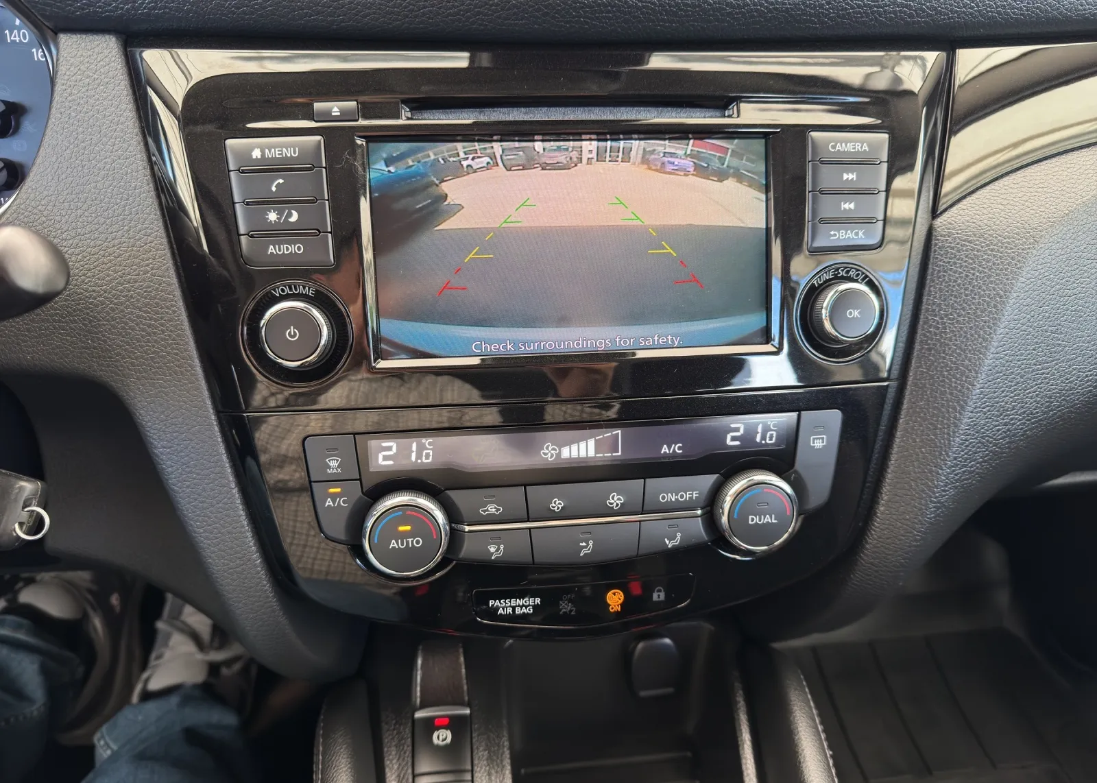 Zunanja slika - Nissan Qashqai - 1.3 - 9