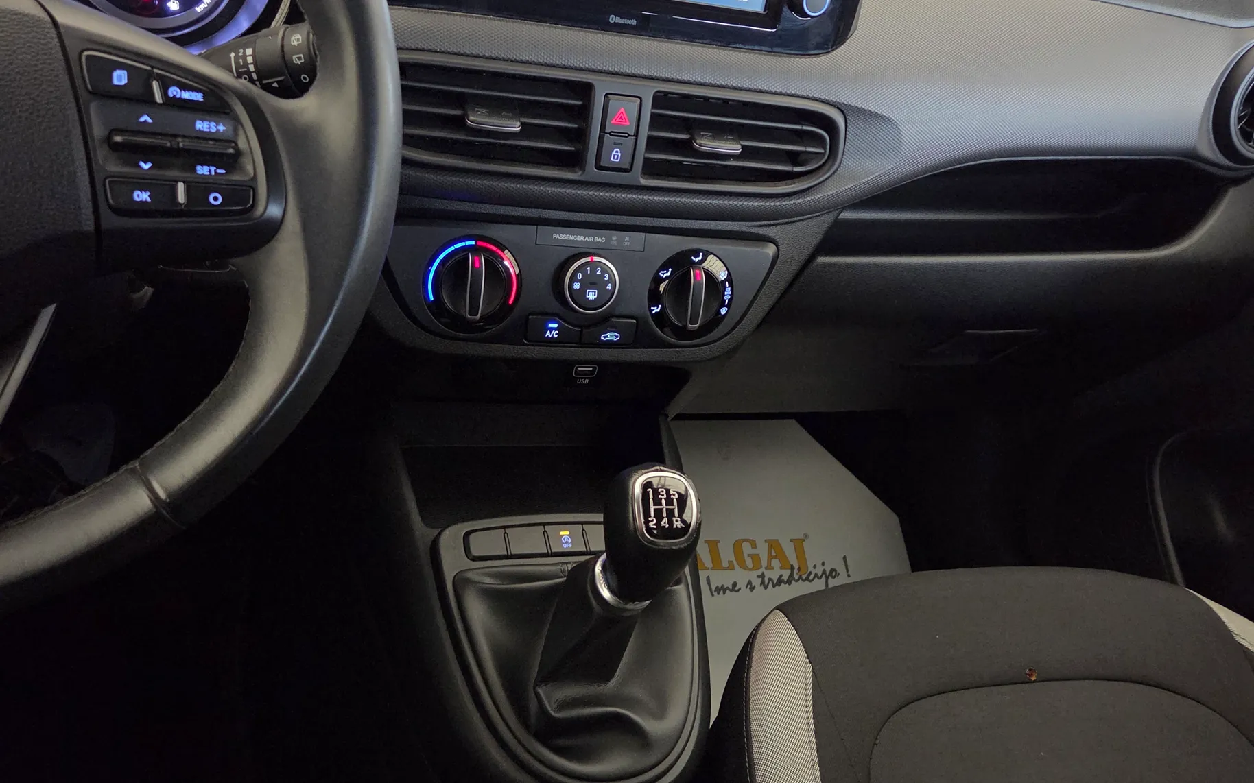 Zunanja slika - Hyundai i10 - 1.0 Style KLIMA-1.LASTNIK-TOUCH SCREEN-LANE ASSIST - 17