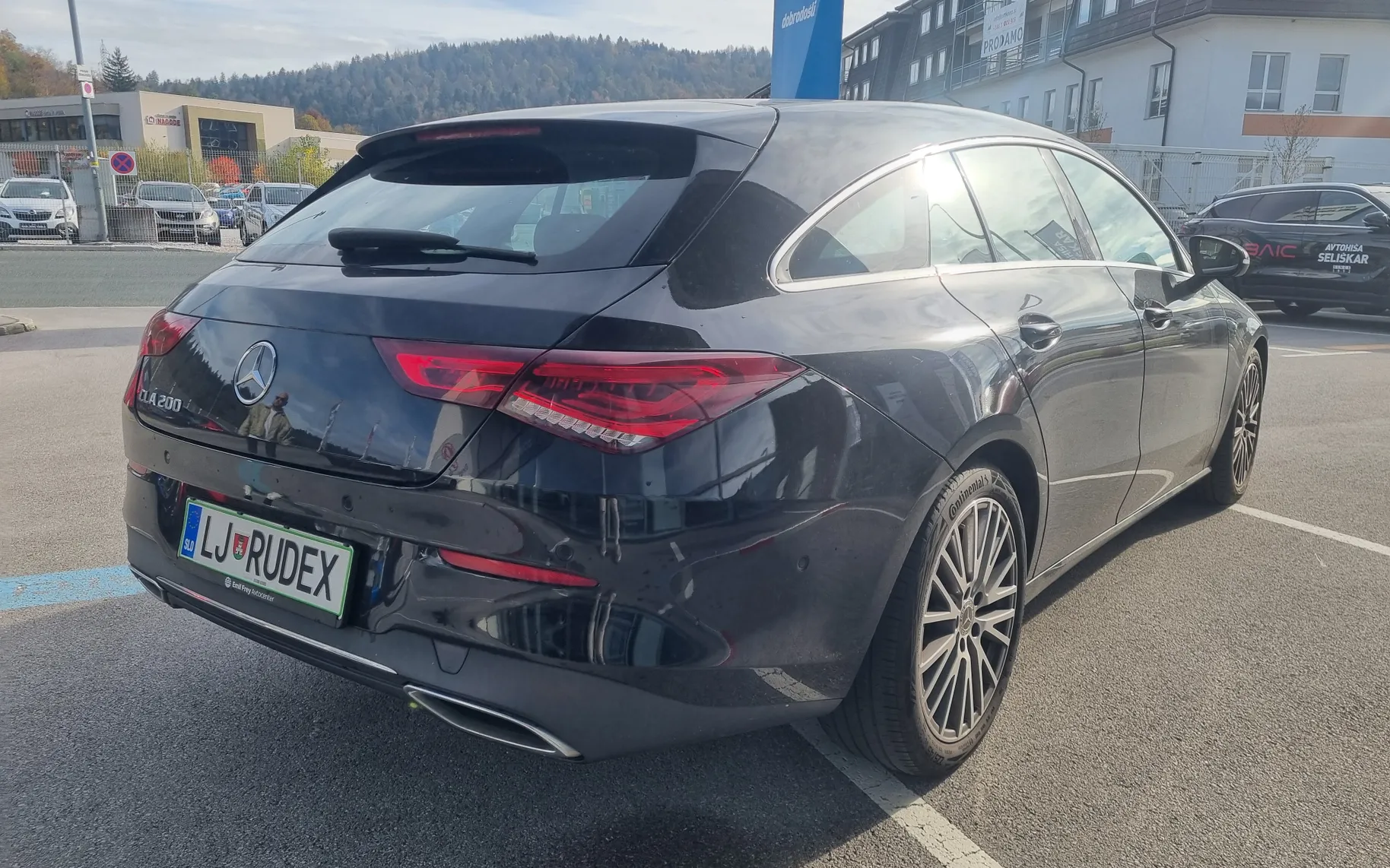 Zunanja slika - Mercedes-Benz CLA Shooting Brake - 1.3 CLA 200 Avtomatik - KOMISIJSKA PRODAJA - T - 6