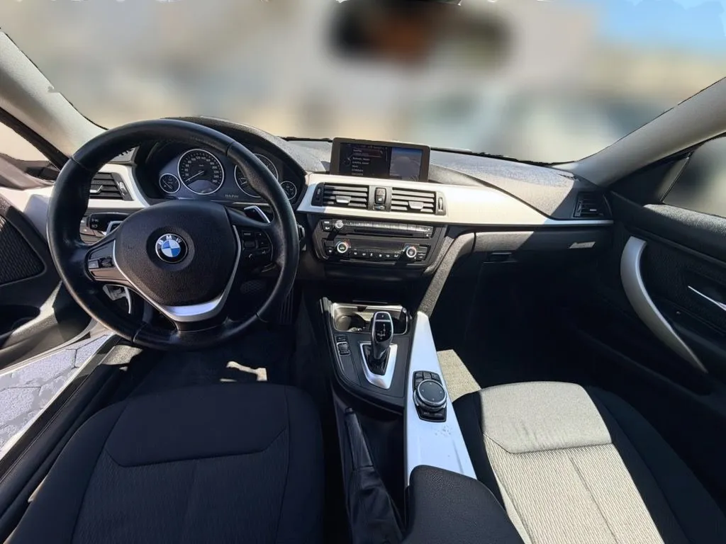 Notranja slika - BMW serija 4 Coupe: - 420d xDrive-MODEL 2015-ODLIČEN-KOT NOV-PERLA BEL - 8