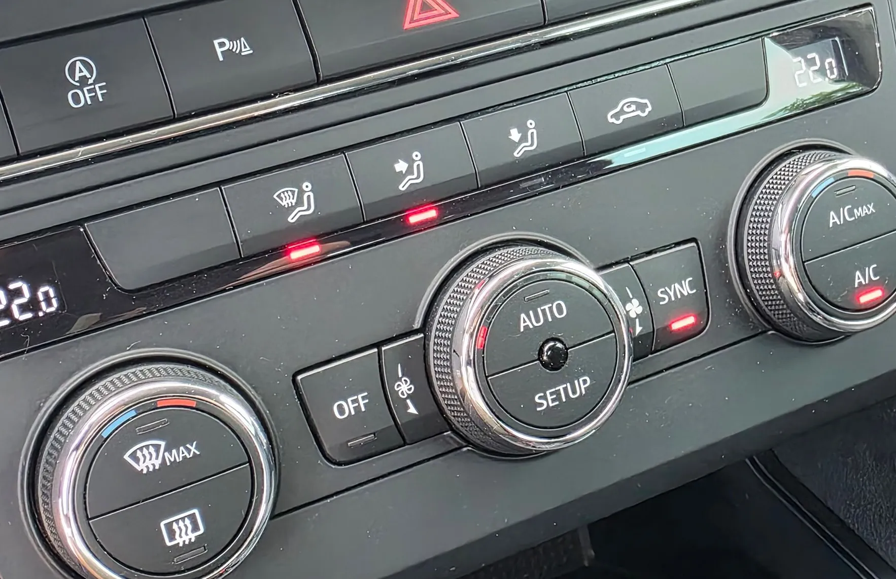 Zunanja slika - Seat Leon - ST 1.6 TDI STYLE DSG LED-KAMERA-SEAT SOUND-NAVI - 16