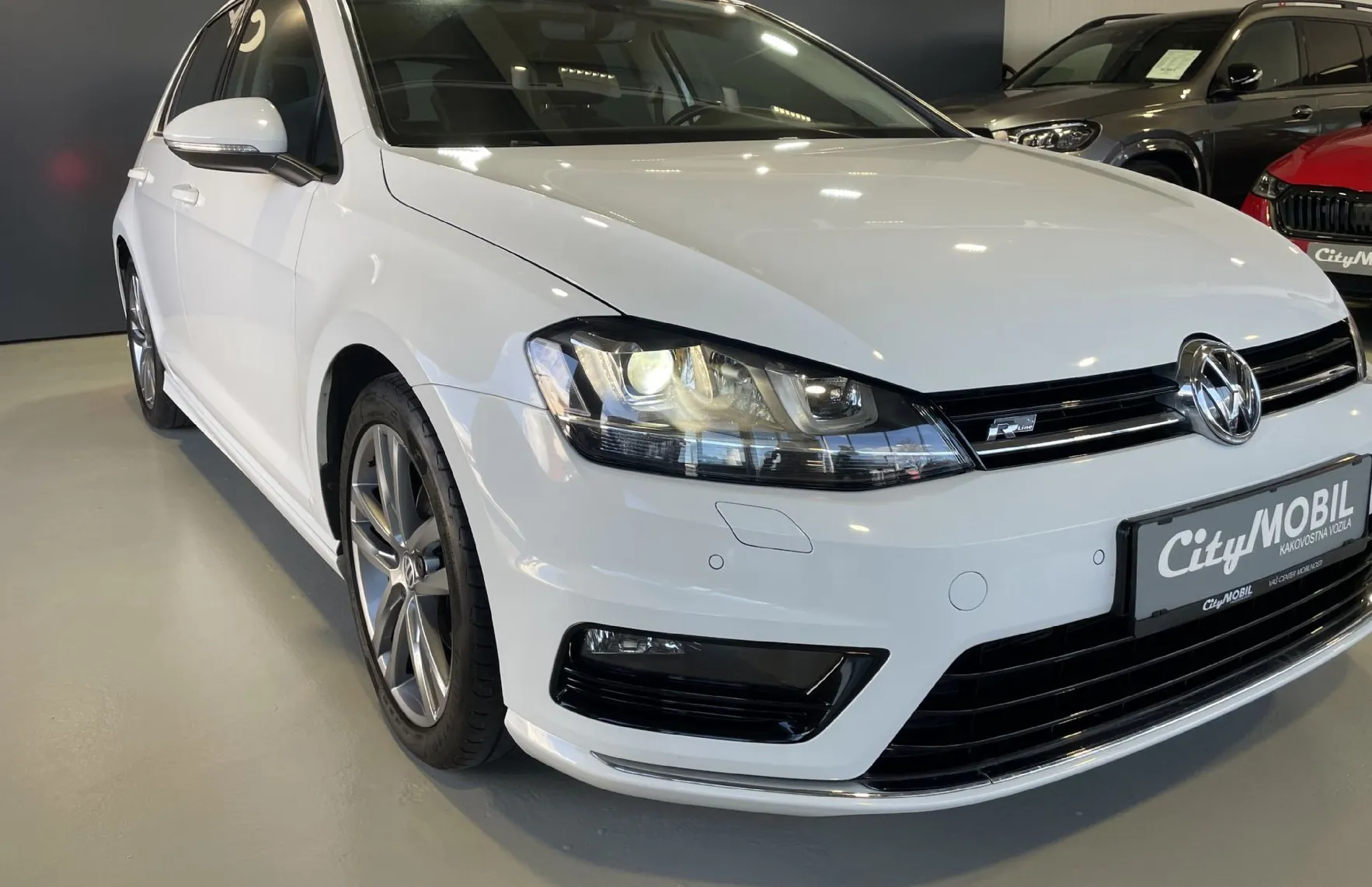 Zunanja slika - VW Golf - 1.LASTNIK-R LINE-PANORAMA-KAMERA-LED-TEMPOMAT-ALU - 6