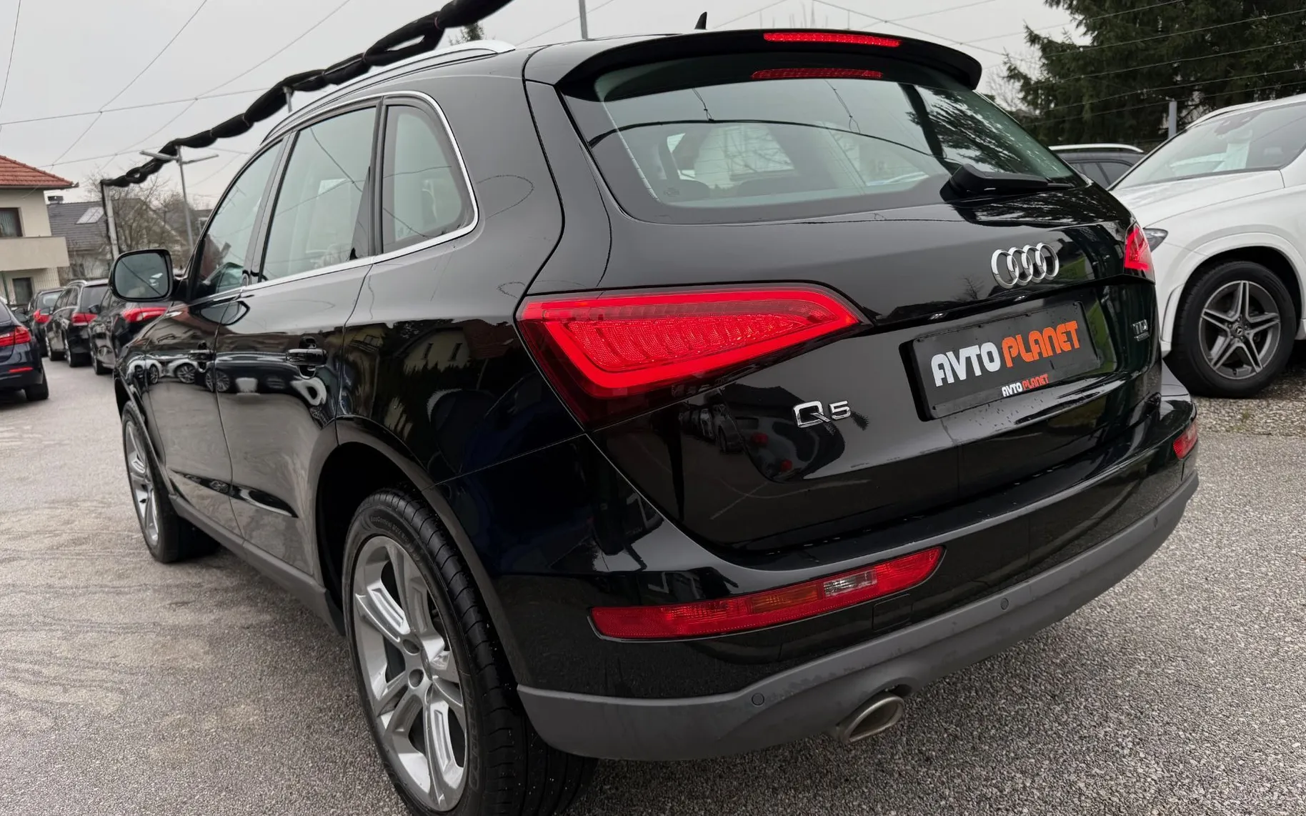 Zunanja slika - Audi Q5 - 2.0 TDI Quattro AUT. ACC LED XENON MMI+ ALU20 - 4