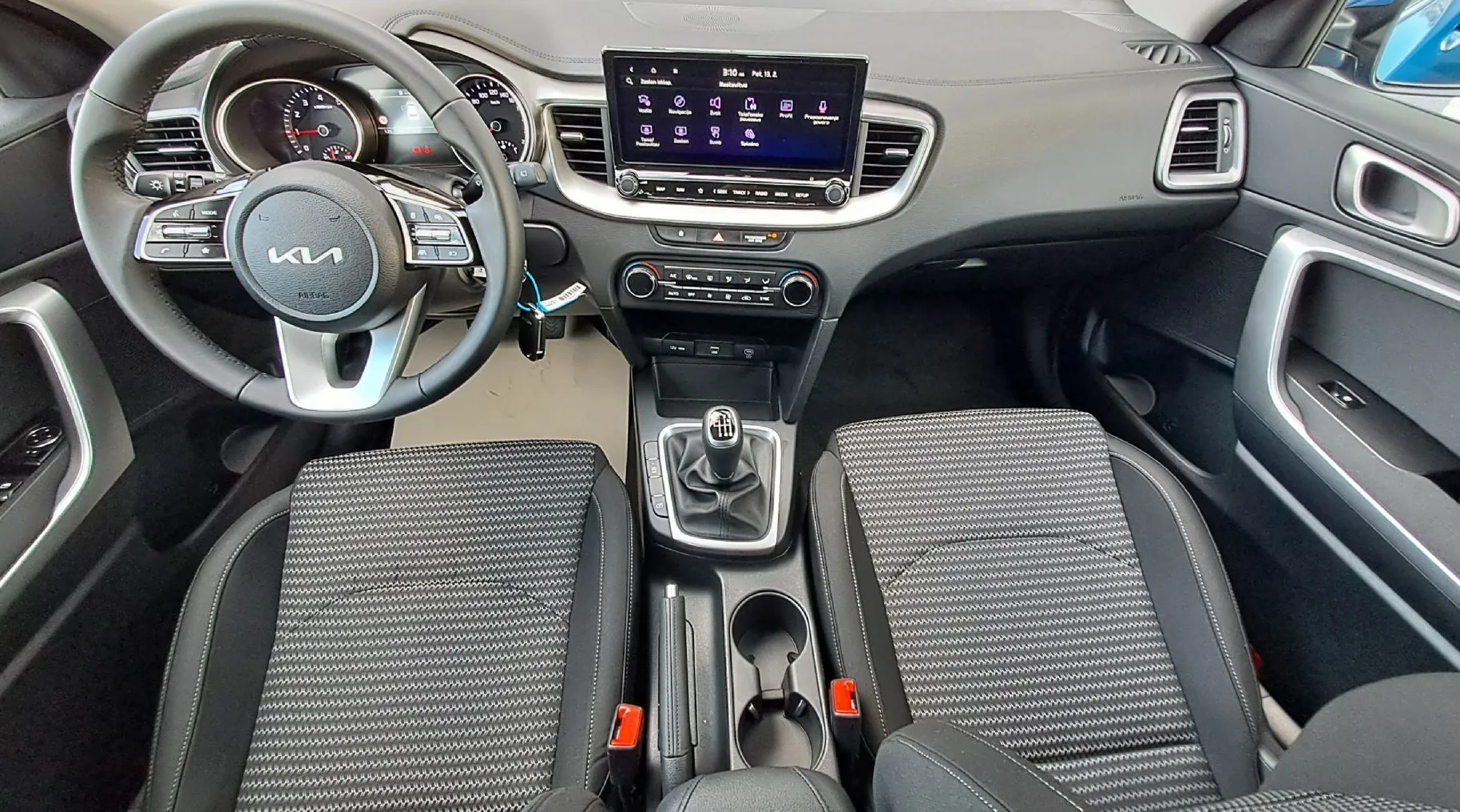 Zunanja slika - KIA XCeed - 1.0 T-GDi LX SMART ISG. M T 84.6 kW - 9