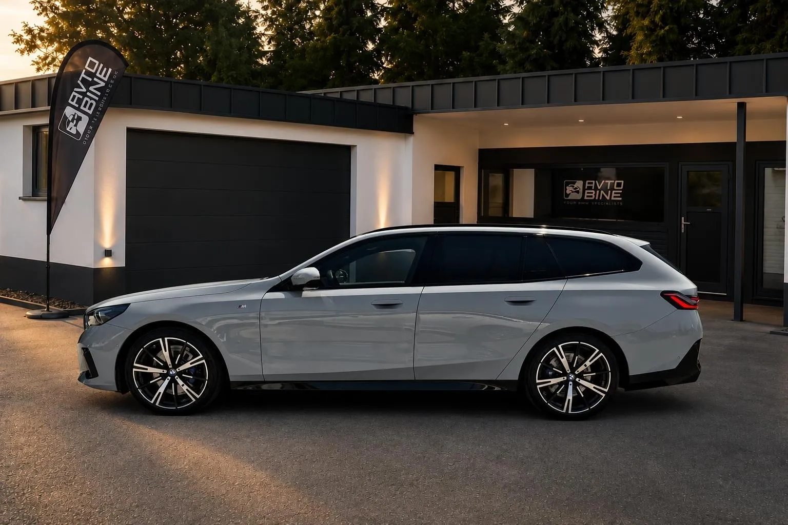 Notranja slika - BMW serija 5 Touring: - 520d XDRIVE•NARDO GREY•M PAKET PRO•KOT NOV•GARAN.. - 8