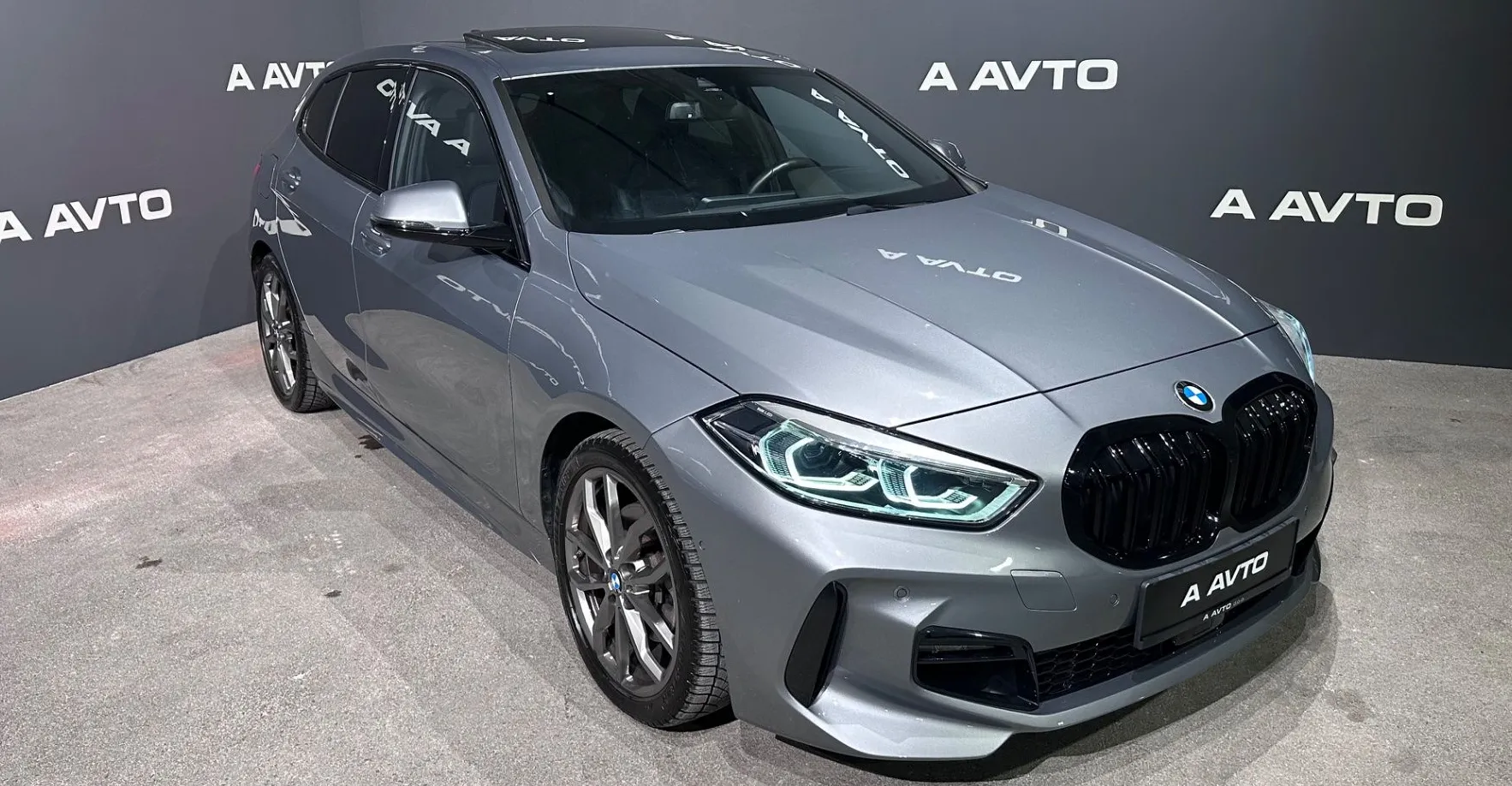 Zunanja slika - BMW Serija 1 - : 118d M Sport AVT.-PANORAMA-KAMERA-LED-MEMORY-ACC.. - 2