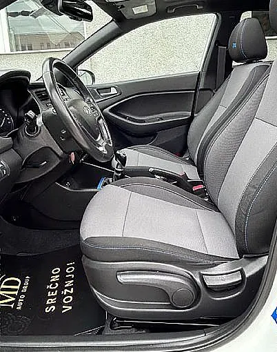 Zunanja slika - Hyundai i20 - 1.4 CRDi Premium-PANORAMA-6PRESTAV-BREZ POLOGA - 8