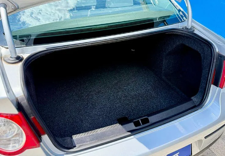 Zunanja slika - Volkswagen Passat - 1.9 TDI Trendline - 11